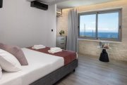 Agios Onoufrios Kreta, Agios Onoufrios: Zwei neugebaute Luxusvillen und ein bebaubares Grundstück mit Meerblick zu verkaufen Haus kaufen